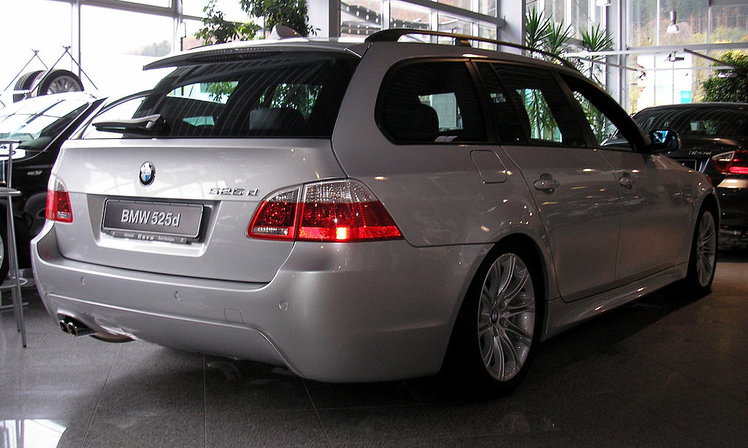BMW Serii 5 E60/E61 dane techniczne, spalanie, opinie