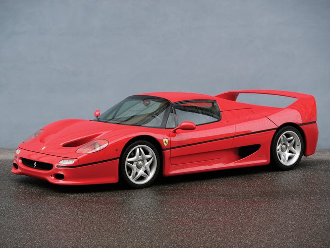 Ferrari F50 (1995) z wyścigowym rodowodem [lekcja