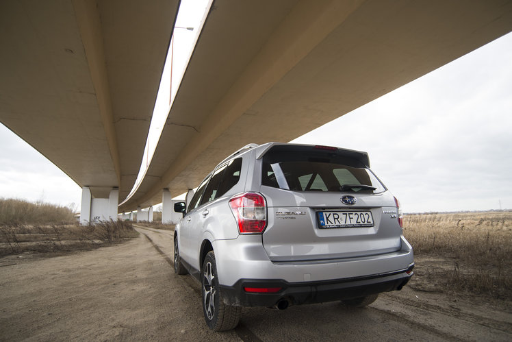 Subaru Forester 2.0XT Platinum test [wideo] Autokult.pl