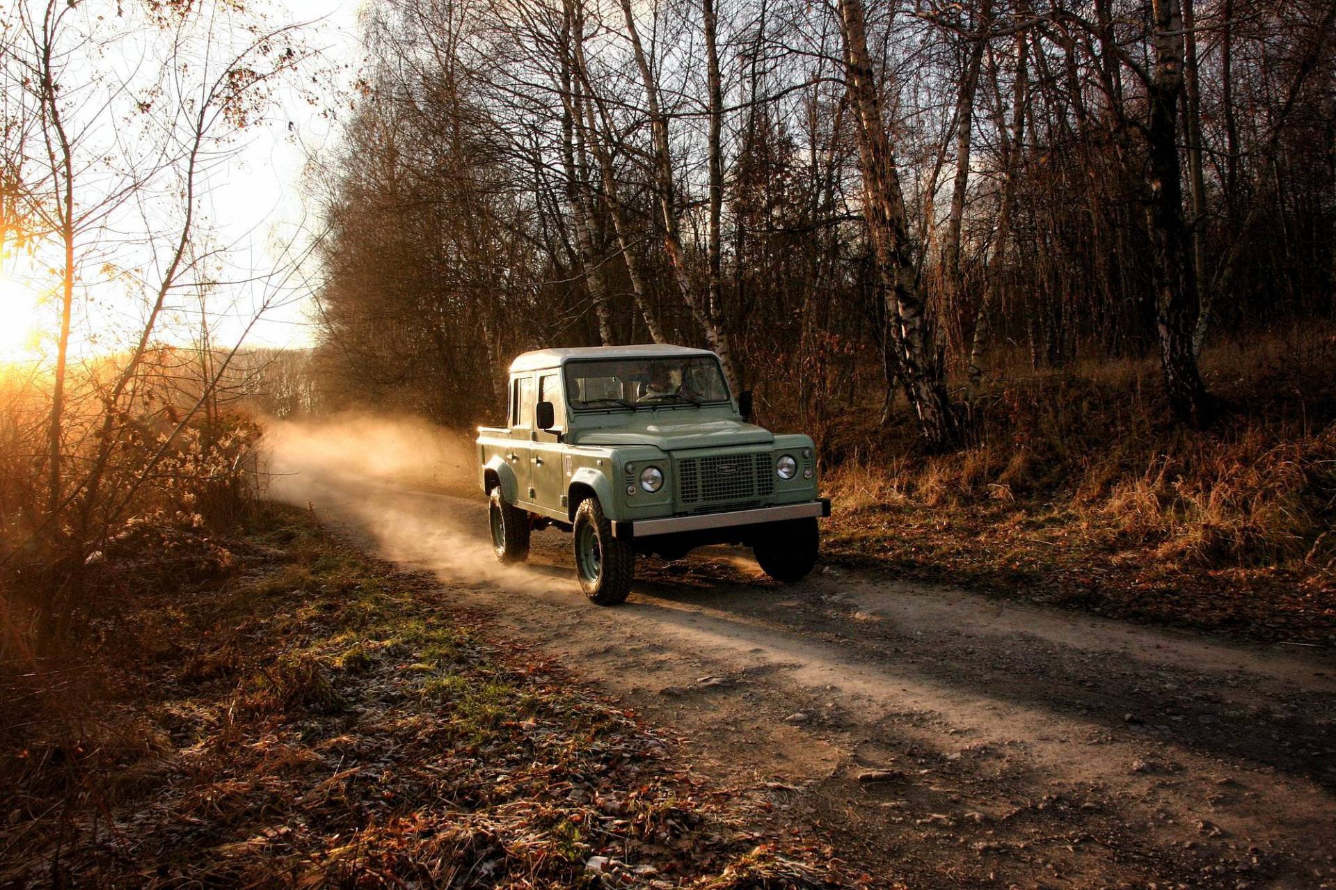 Land Rover Defender Land Serwis fabrycznie nowy Defender