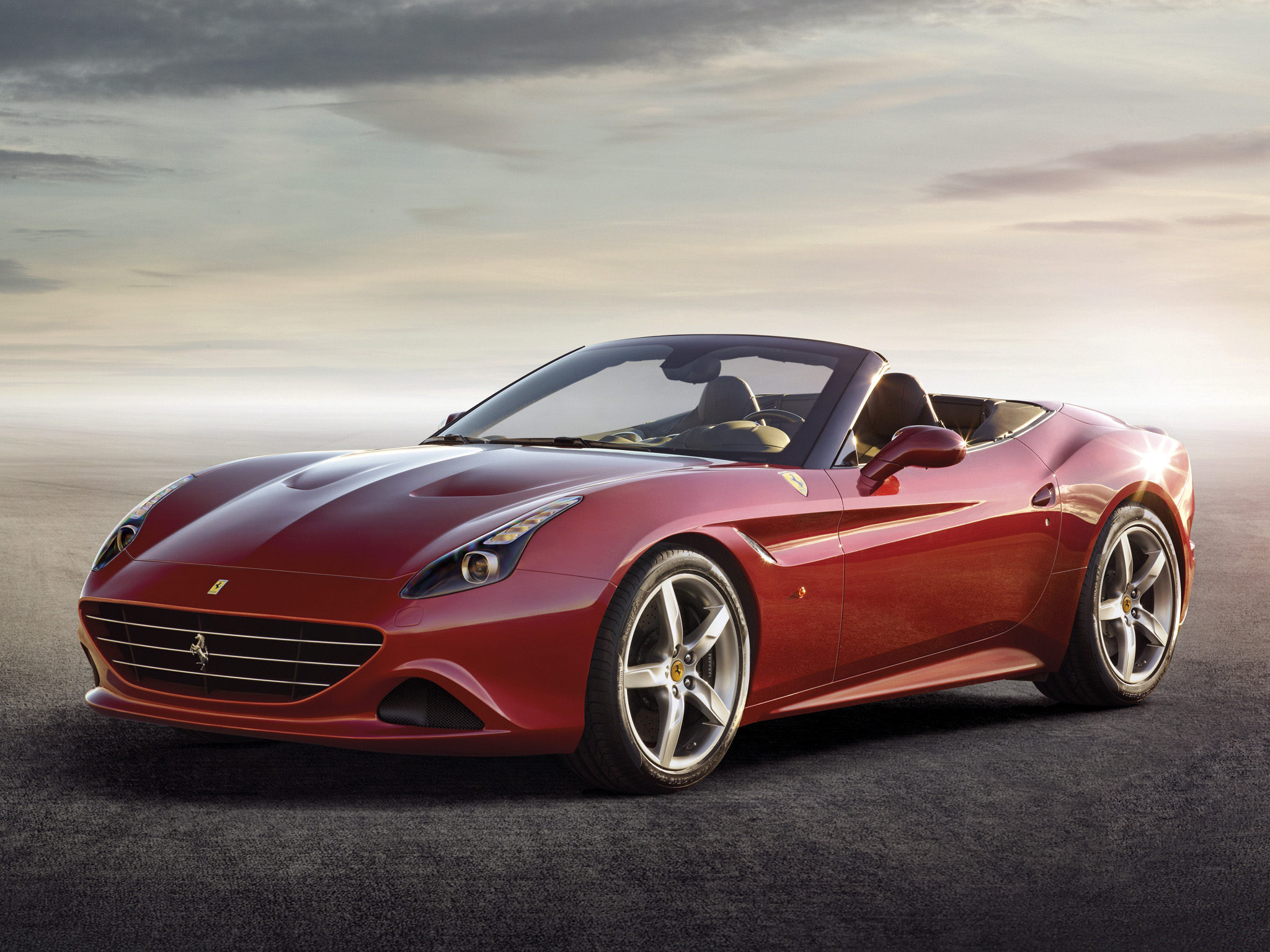 Ferrari California カタログ カリフォルニア（フェラーリ）のカタログ｜中古車なら