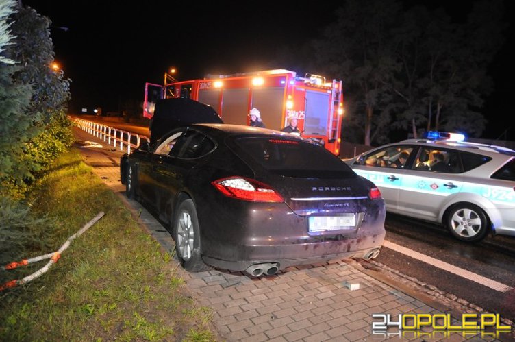 Porsche Panamera rozbite pod Opolem Autokult.pl