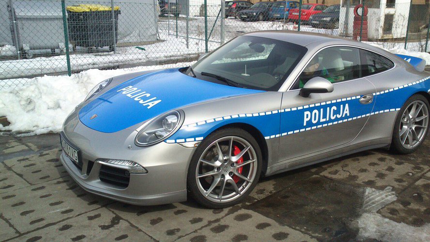 Polska policja w Porsche? Raczej nie [wideo] Autokult.pl
