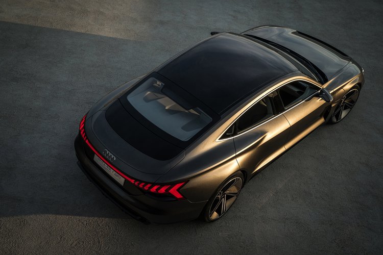 Audi e-tron GT concept - informacje, zdjęcia, zasięg, moc ...