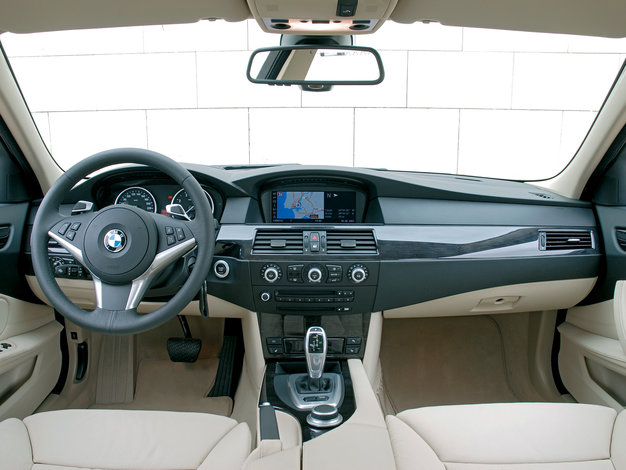 Używane BMW Serii 5 E60/E61 (20032010) opinie, awarie