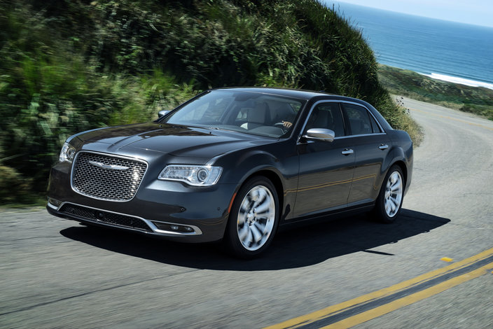 Chrysler 300C dane techniczne, spalanie, opinie, cena