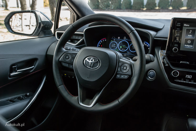 Toyota Corolla GR Sport test, opinia, dane techniczne