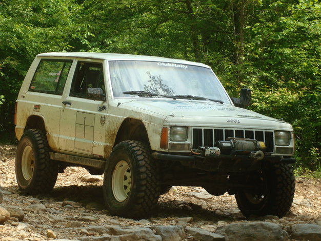 Jeep Cherokee XJ na dobry początek [używana terenówka