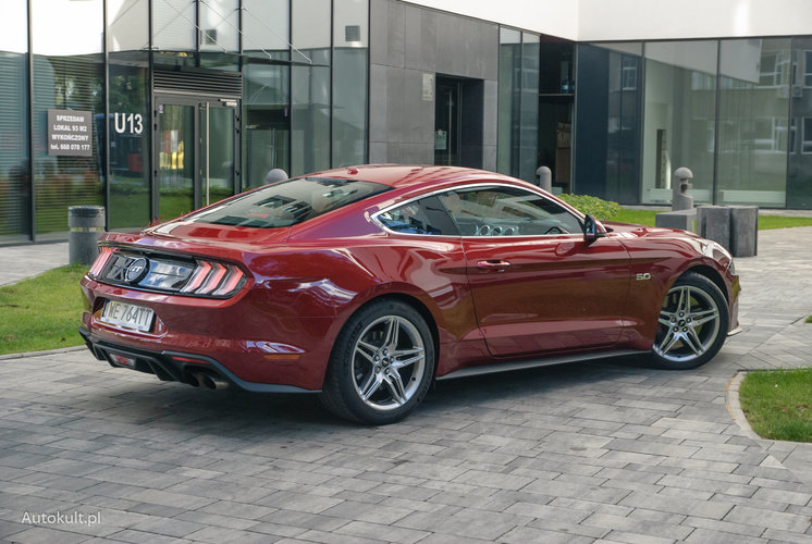 Ford Mustang GT 5.0 V8 po liftingu test, wrażenia, dane