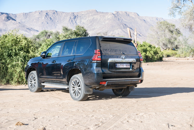 Nowa Toyota Land Cruiser w Namibii dane techniczne
