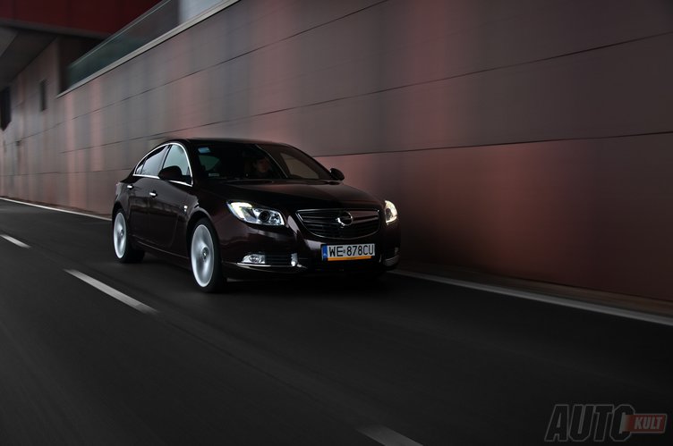 Opel Insignia 2 0 Biturbo 4x4 Cosmo W Drodze Na Szczyt Test Autokult Pl Autokult Pl