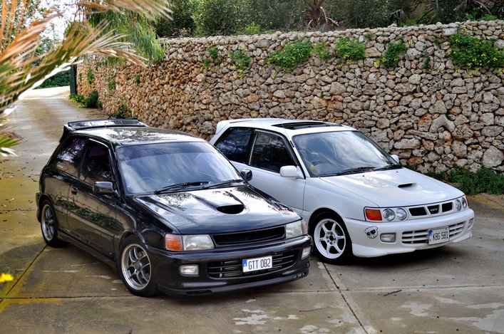 toyota starlet gt turbo vs skyline