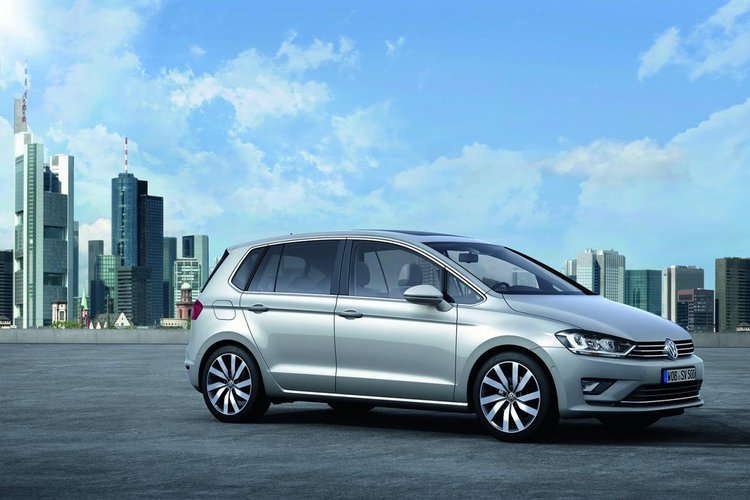 Volkswagen Golf Sportsvan Concept przedsmak nowego Golfa